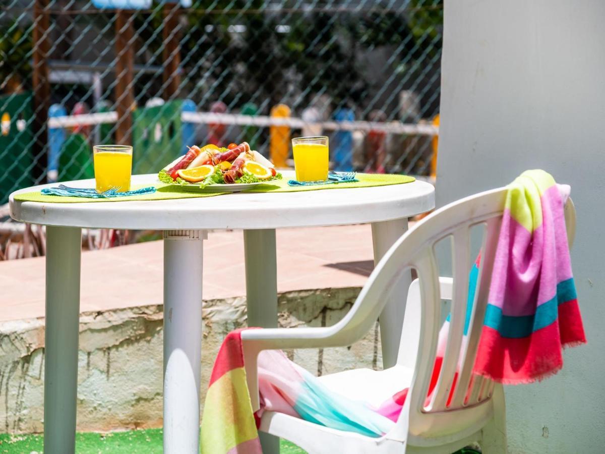 101 Bright, Pool View And Air Conditioning Apartment Playa de las Americas  Luaran gambar