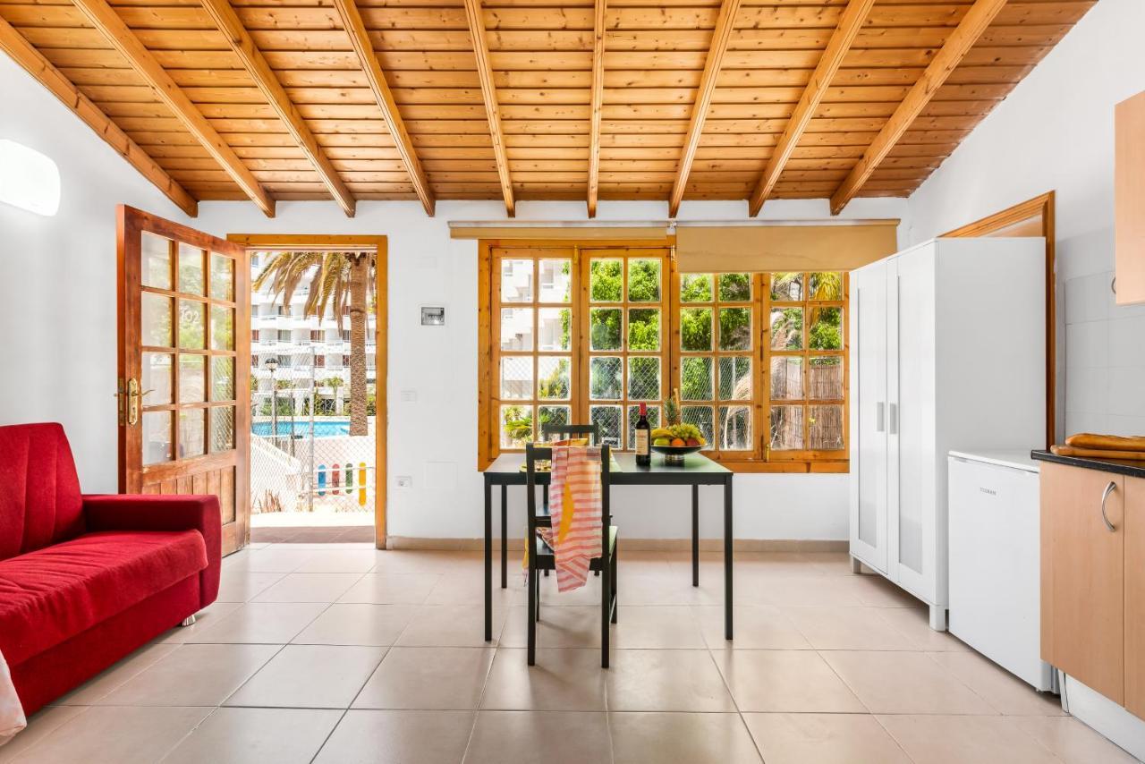 101 Bright, Pool View And Air Conditioning Apartment Playa de las Americas  Luaran gambar