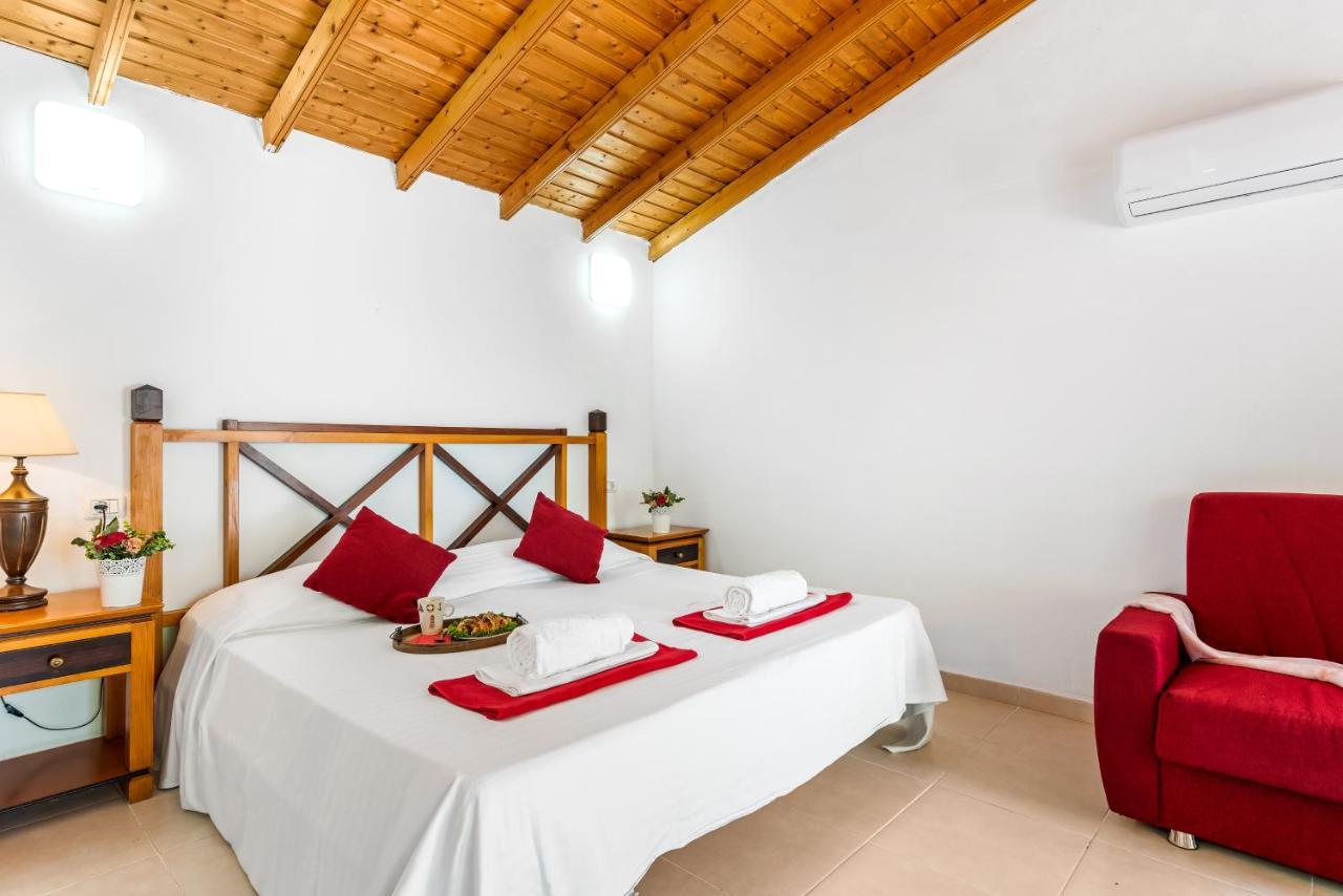 101 Bright, Pool View And Air Conditioning Apartment Playa de las Americas  Luaran gambar
